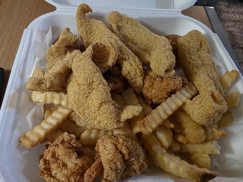 Southern Style Seafood Co. food